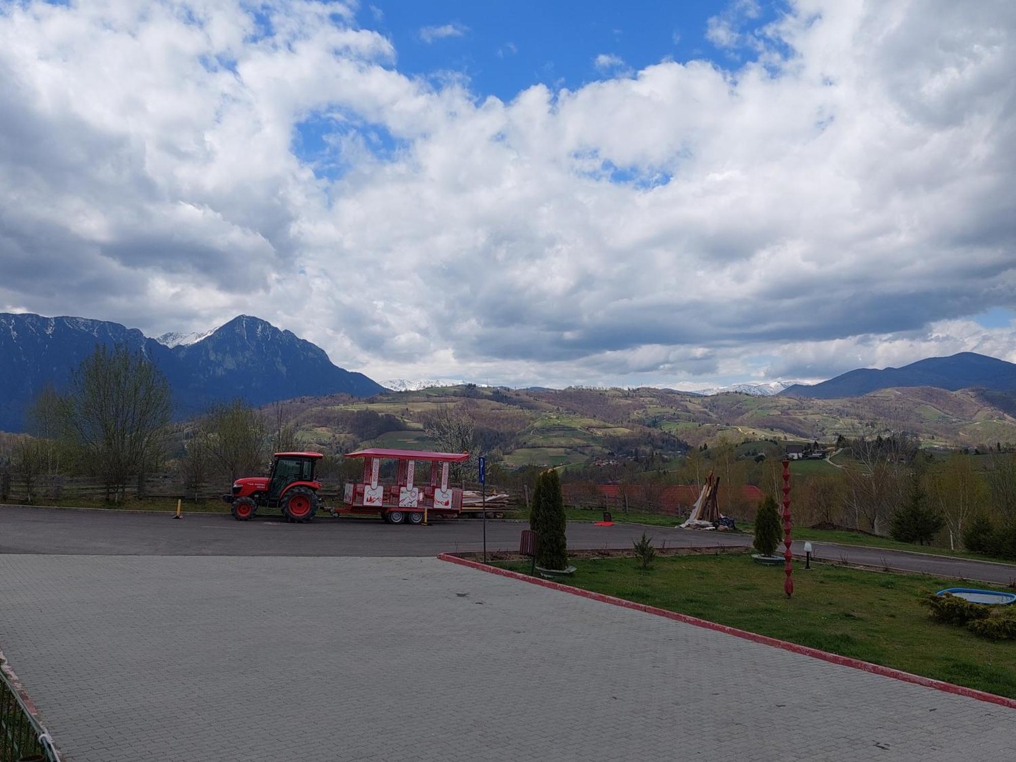 Pension Chalet Poiana Marului Ranch Eksteriør bilde