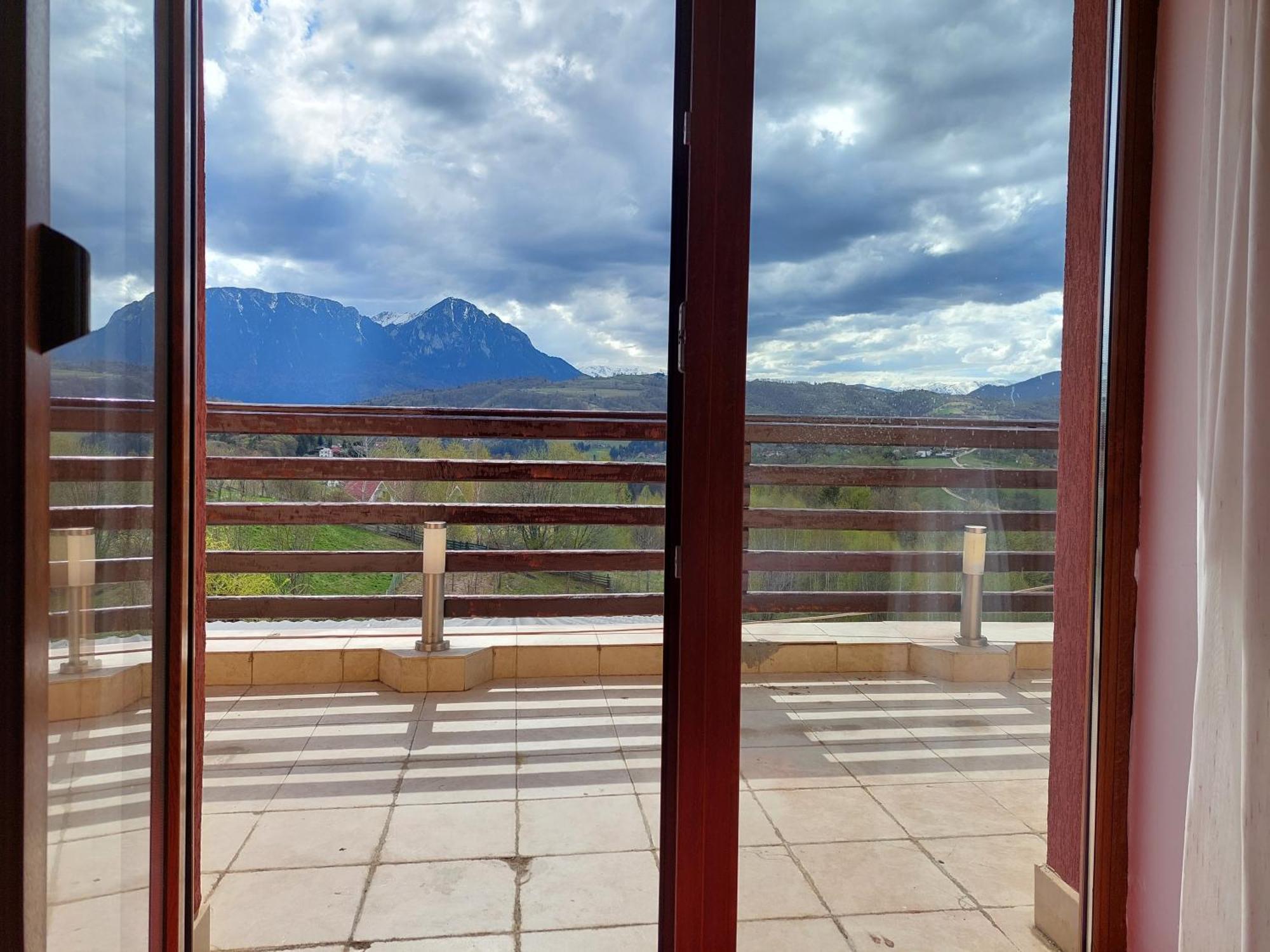Pension Chalet Poiana Marului Ranch Eksteriør bilde