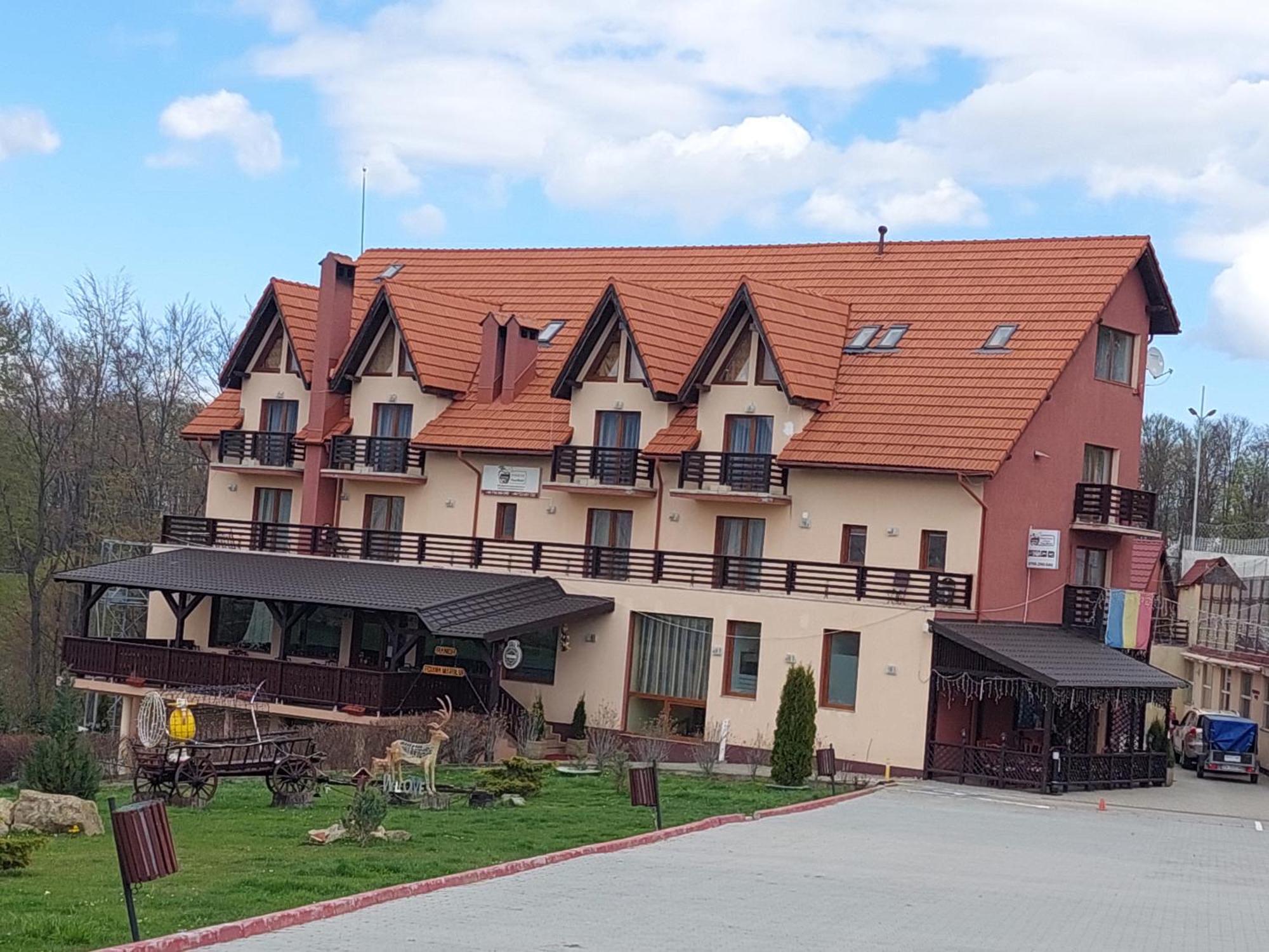 Pension Chalet Poiana Marului Ranch Eksteriør bilde