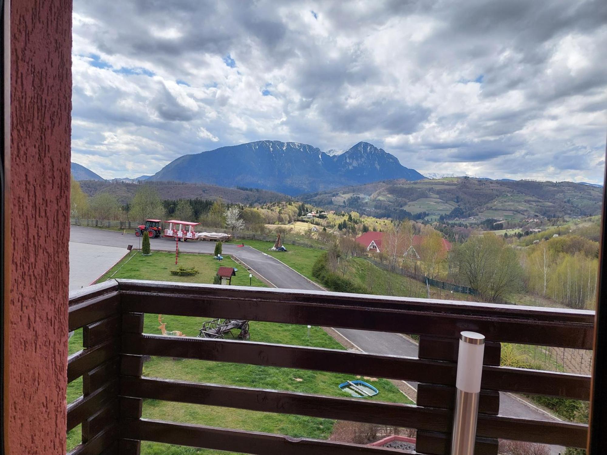 Pension Chalet Poiana Marului Ranch Eksteriør bilde
